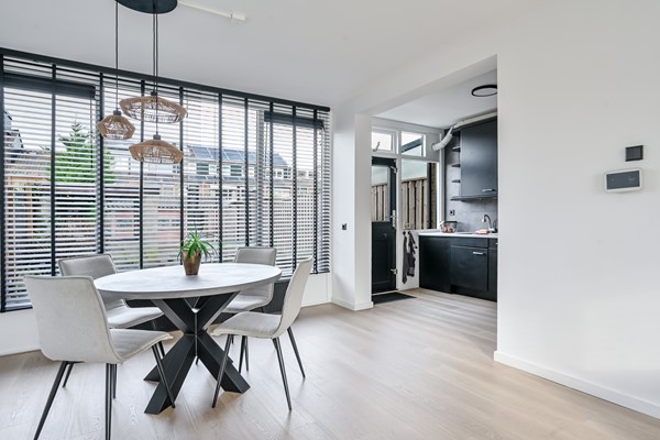 Medium property photo - Rembrandtstraat 97, 3202 EM Spijkenisse